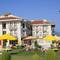 Отель Area Hotel