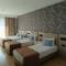 Отель Eldar Garden Resort Hotel