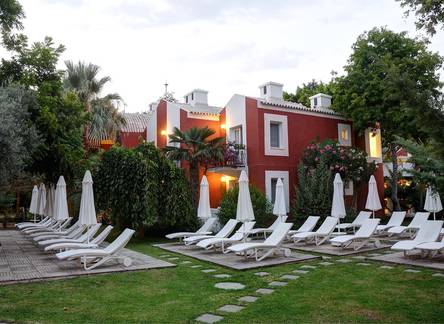 Отель Club Belcekiz Beach