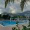 Отель Karmir Resort & Spa