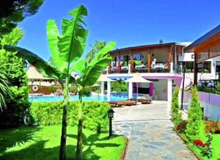 Отель Escape Beach 