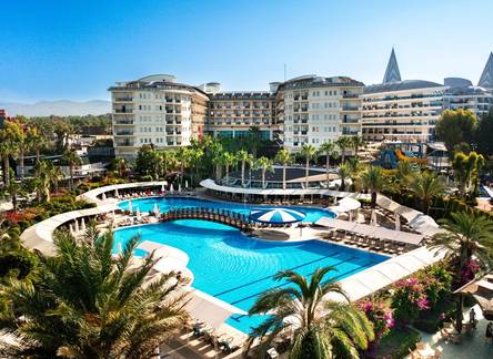 Отель Mukarnas Spa Resort