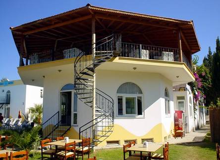 Отель Chronos Beach Hotel