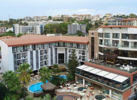 Отель Piril Hotel Thermal & Beauty Spa
