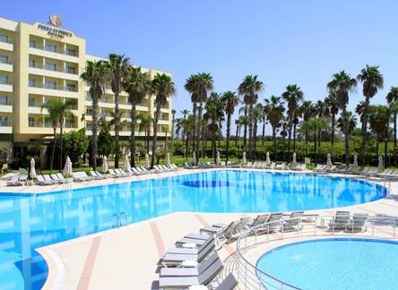 Отель Presa Di Finica Hotel & Suites