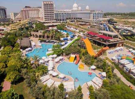 Отель Saturn Palace Resort