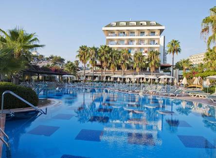 Отель Trendy Palm Beach