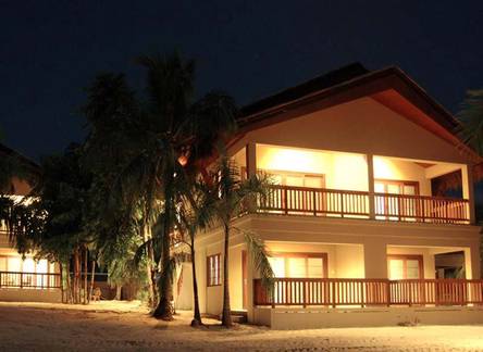 Отель Dos Palmas Arreceffi Island Resort