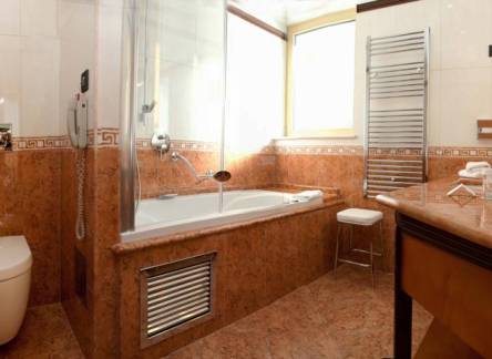 Отель Hotel More