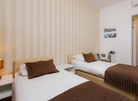 Отель Jadran Hotel Split