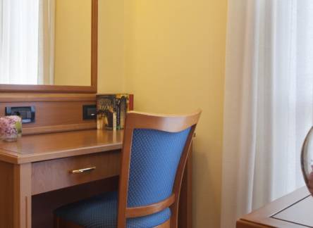 Отель Remisens Hotel Kristal