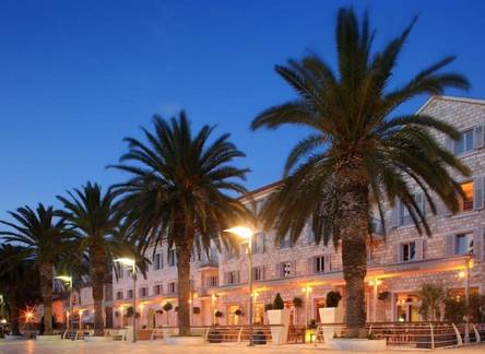 Отель Riva Hvar Yacht Harbour Hotel