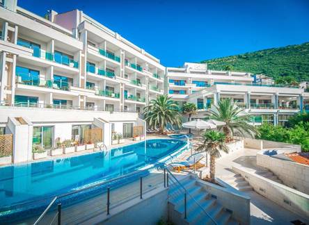 Отель Wellness & Spa Hotel Monte Casa