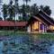Отель Wyndham Hua Hin Pranburi Resort & Villas