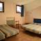 Отель Hotel Bucaneve