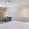 Отель DOUBLETREE BY HILTON BODRUM ISIL CLUB RESORT