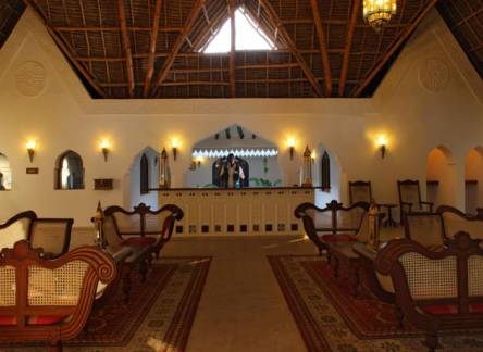 Отель Sultan Sands Island Resort