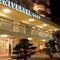 Отель Hotel Universal