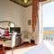 Отель Grand Hotel Des Etrangers