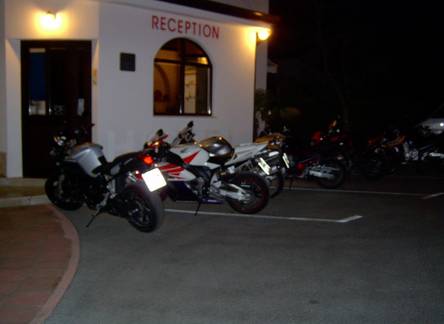 Отель Holiday Villa Hotel