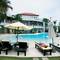 Отель Talay Karon Beach Resort