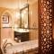 Отель Oaks Ibn Battuta Gate Dubai