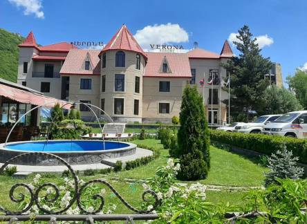 Отель Jermuk Verona Resort