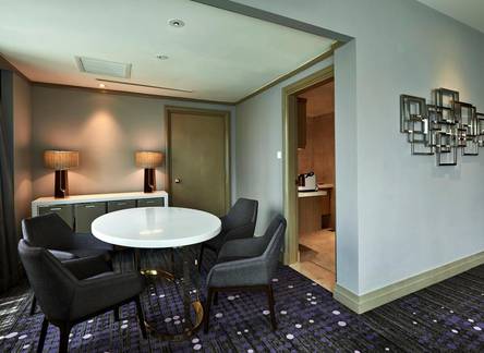 Отель Pullman Kuala Lumpur City Centre Hotel & Residences