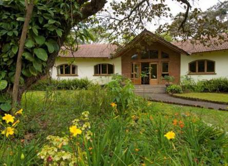 Отель Moivaro Lodge