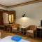 Отель Phuket Golden Sand Inn