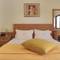 Отель Irida Resort Suites