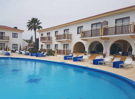 Отель Cosmelenia Hotel Apartments