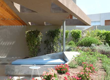 Отель Thalatta Seaside Hotel