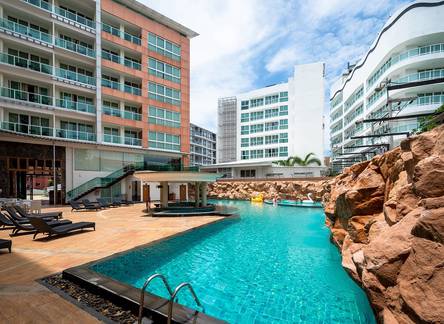 Отель Centara Nova Hotel & Spa Pattaya