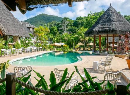 Отель Les Lauriers Hotel & Restaurant