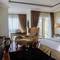 Отель LK The Empress Pattaya