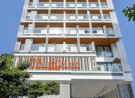 Отель The Summer Hotel