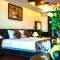 Отель The Summer Hotel