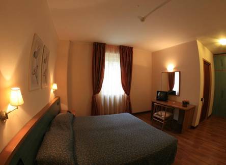 Отель Hotel Roma
