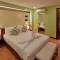 Отель Shore Time Hotel Boracay
