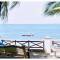 Отель The Plaza Beach Hotel