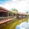 Отель Chez Carole Beach Resort