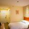 Отель Home Inn Xinhuaxia Road