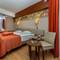 Отель Commodore Elite Suites & Spa