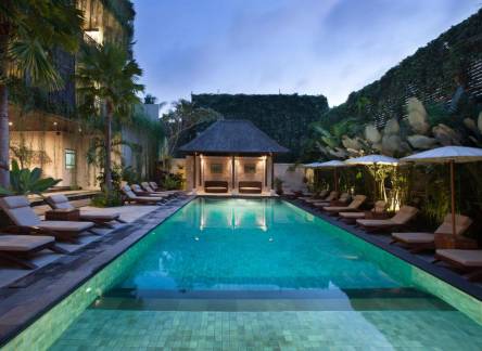 Отель Ubud Village Hotel at Monkey Forest