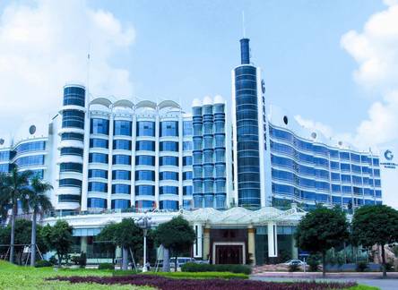 Отель Royal Marina Plaza