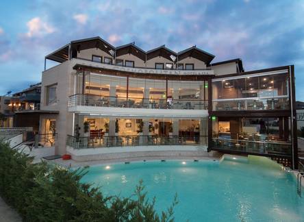 Отель Cosmopolitan Hotel & Spa