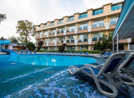 Отель Aperion Beach Hotel