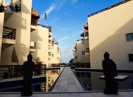 Отель Aldea Thai Luxury Condohotel, Playa del Carmen