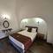 Отель Cesme Kanuni Kervansaray Historical Hotel